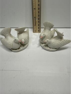 Vintage White Porcelain Dove Love Birds Figurines Taiwan Set of 2